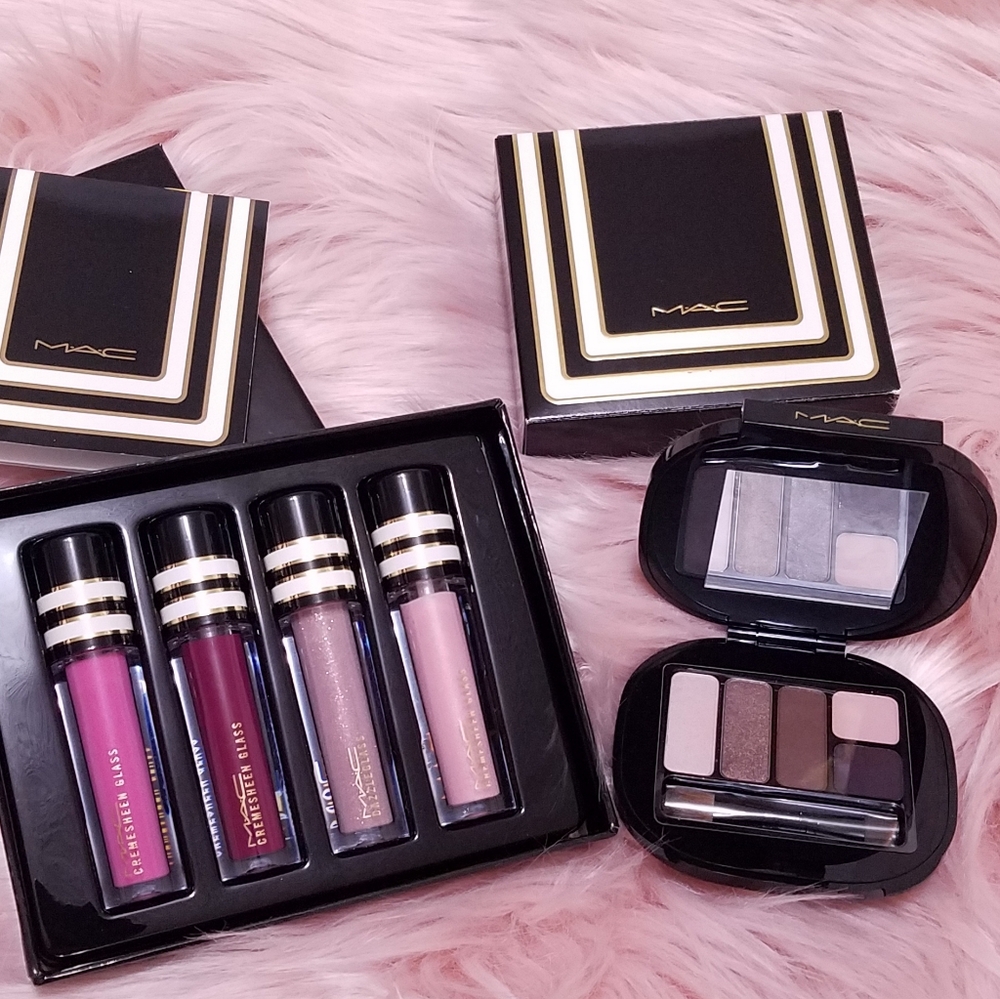 NIB Mac lip gloss & shadow palette